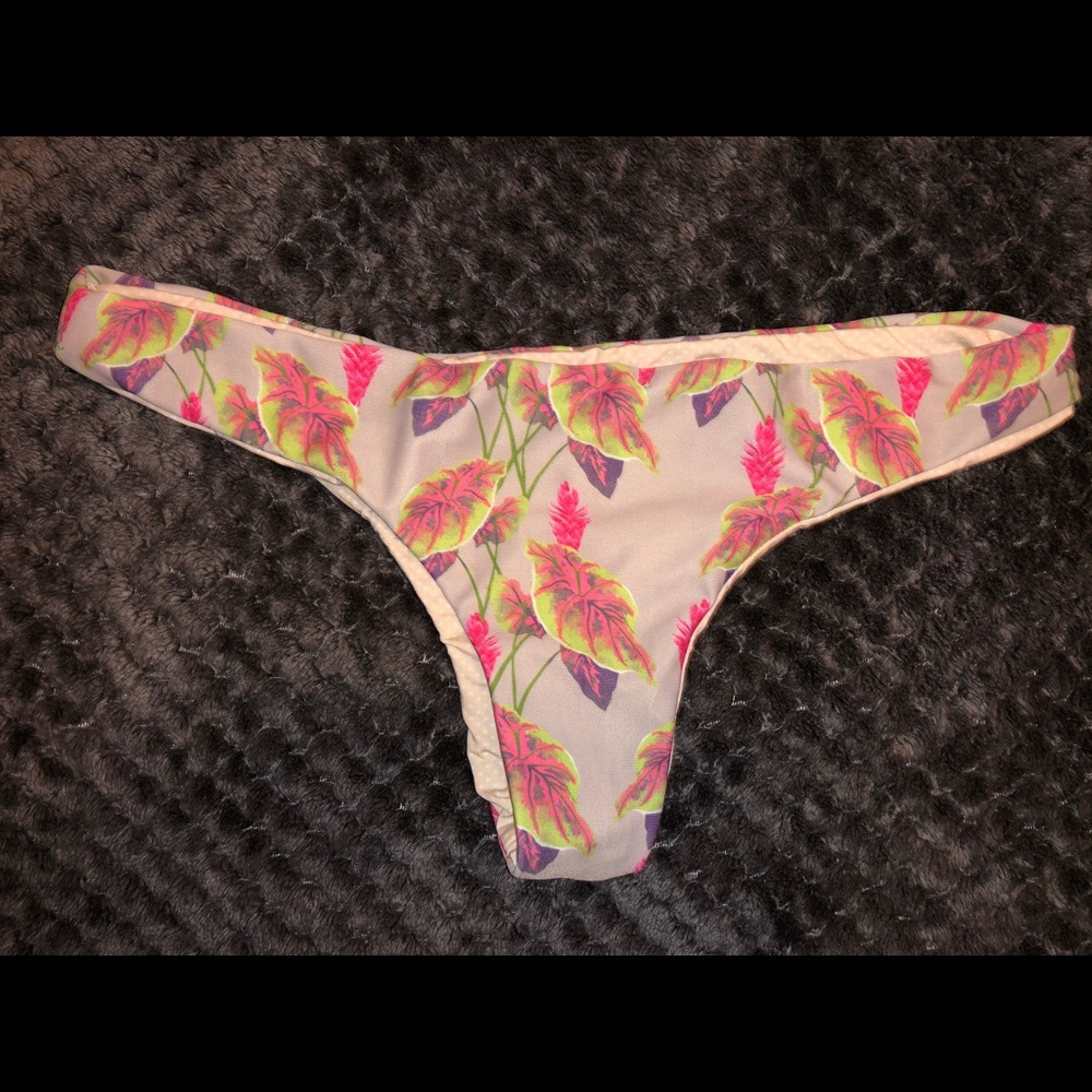 NWOT ACACIA Vintage Hawai’i bottoms - Picture 1 of 4